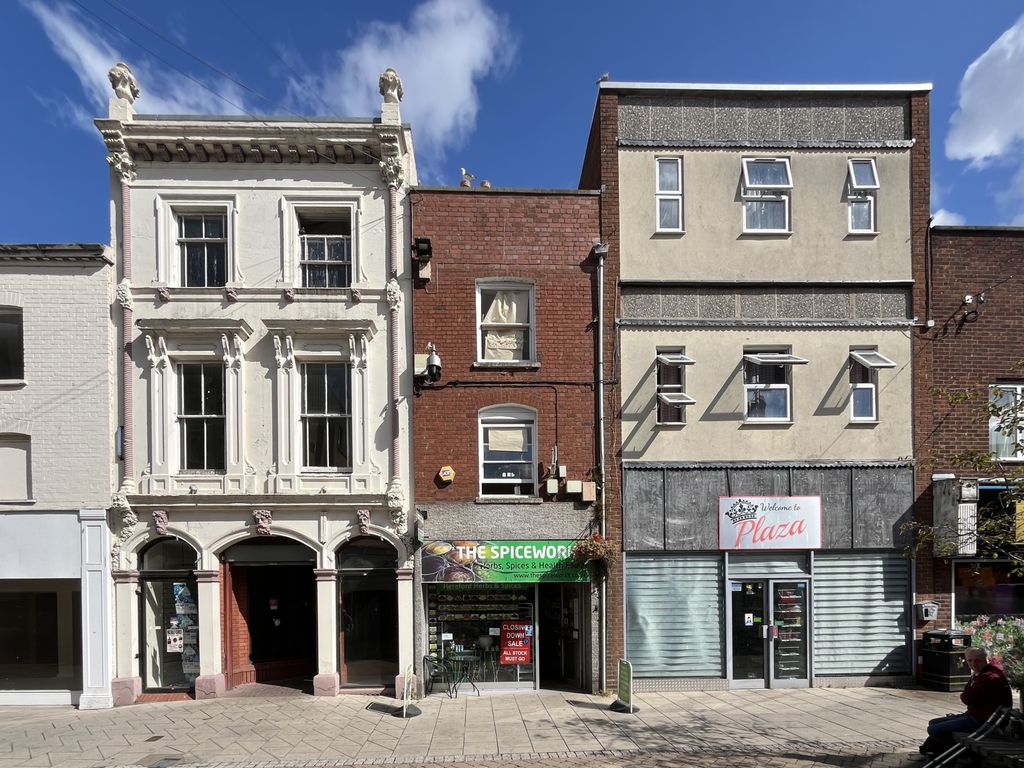 Property photo 1 of 10 Retail Unit