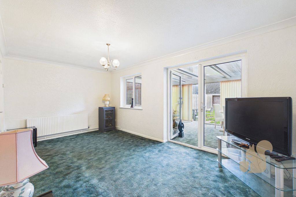 Property photo 3 of 16