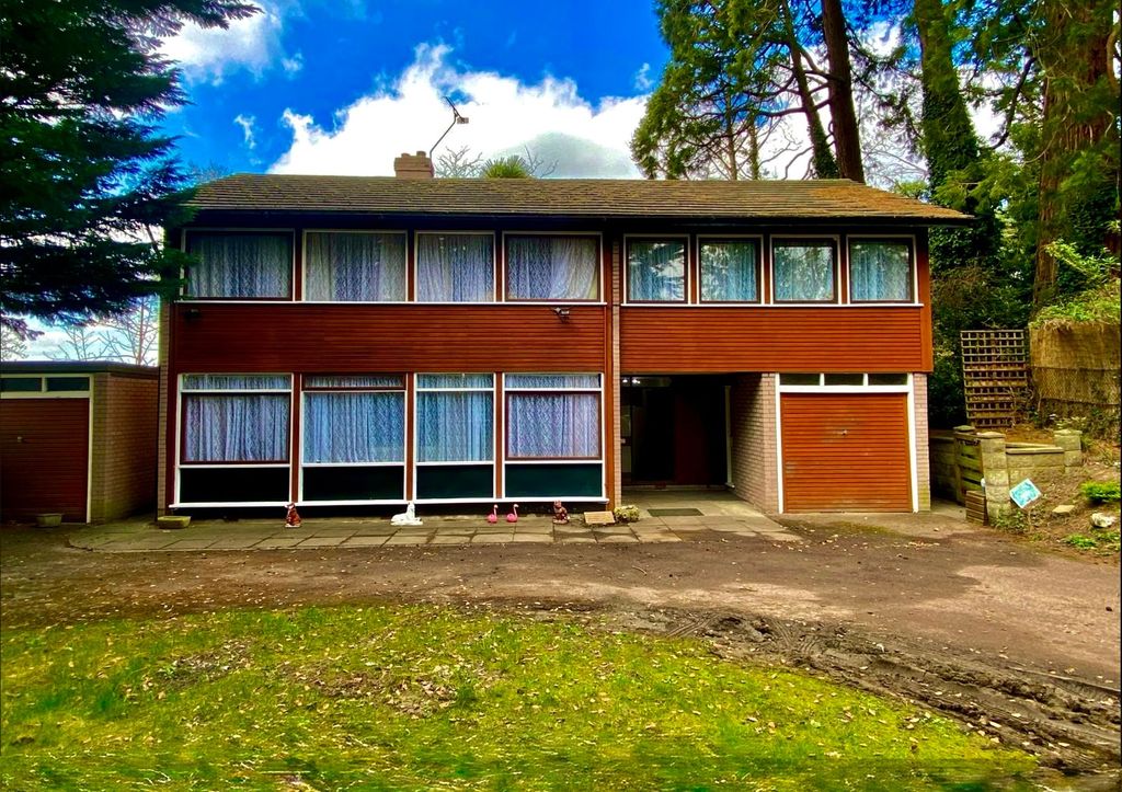 Property photo 1 of 24 Exterior