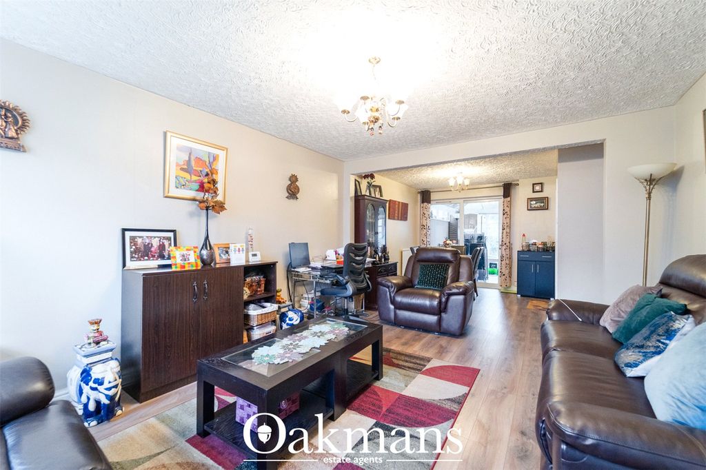 Property photo 3 of 17 Picture No. 02