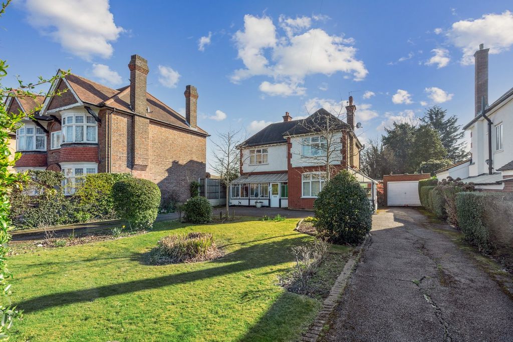 Property photo 2 of 12