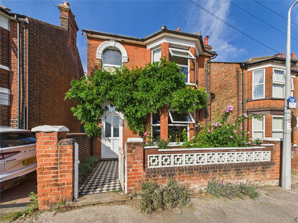 Property photo 1 of 13 1 - Picture No. 01