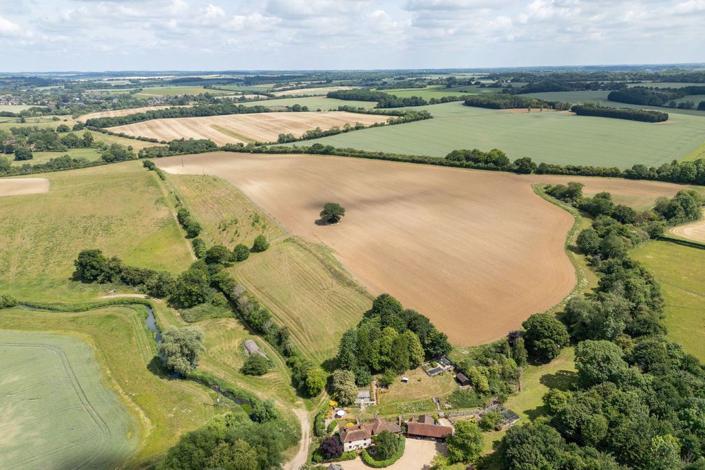 Property photo 1 of 48