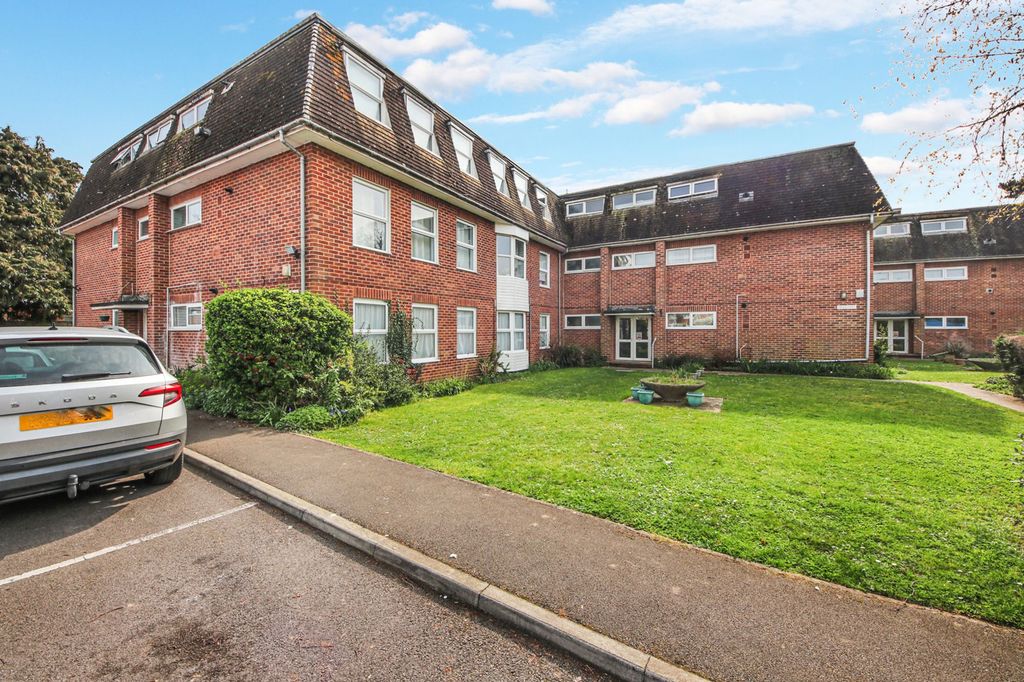 Property photo 1 of 14