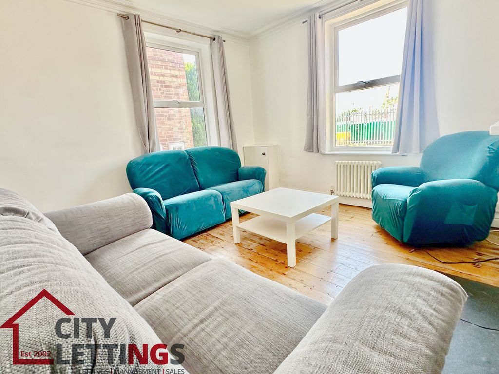 Property photo 3 of 17 Img_4878