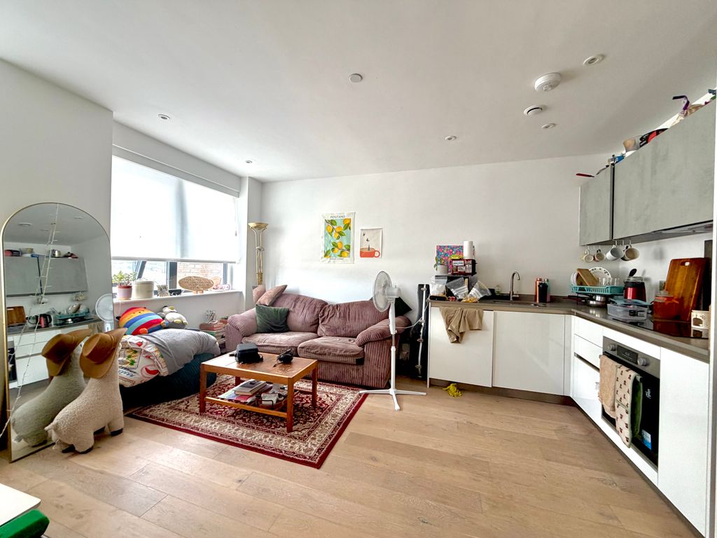 Property photo 2 of 5