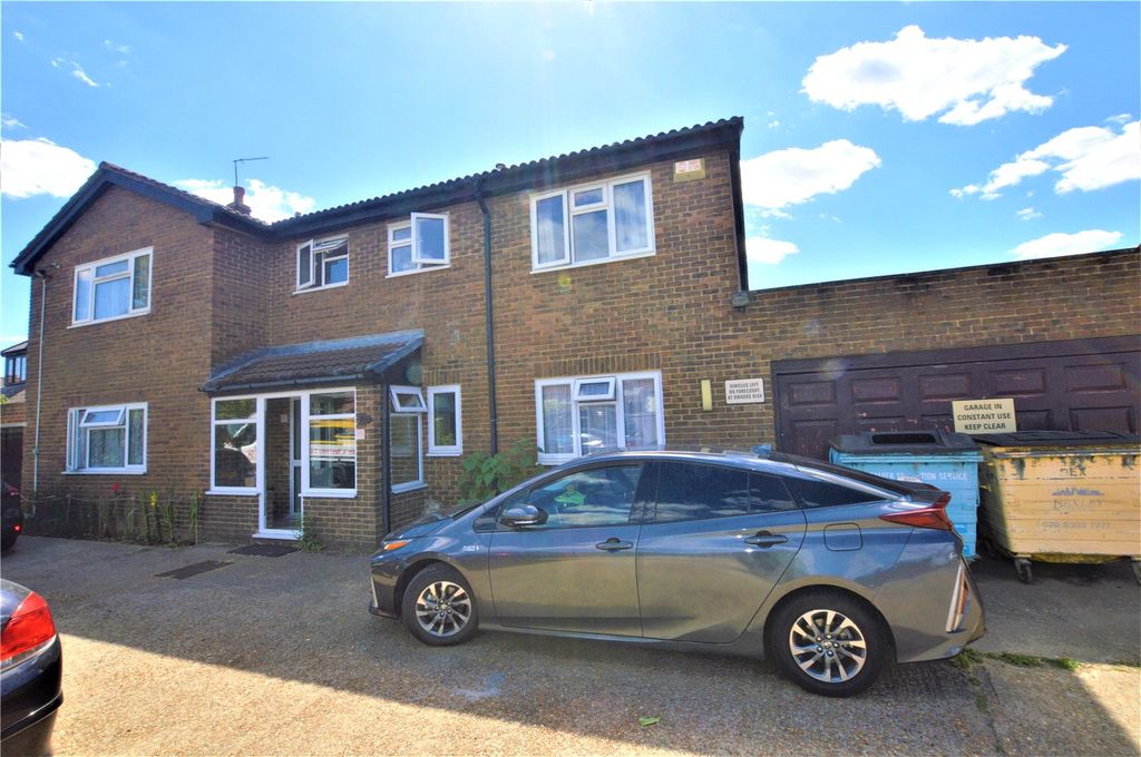 Property photo 1 of 15 Picture No. 01