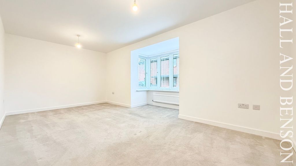 Property photo 3 of 23 Image