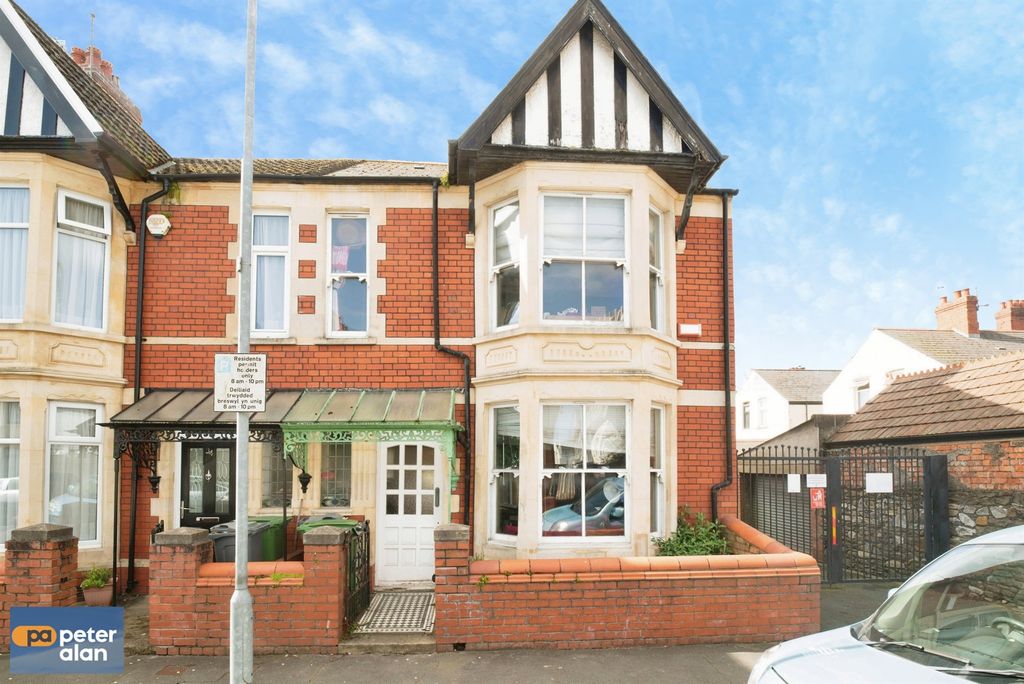 Property photo 1 of 21