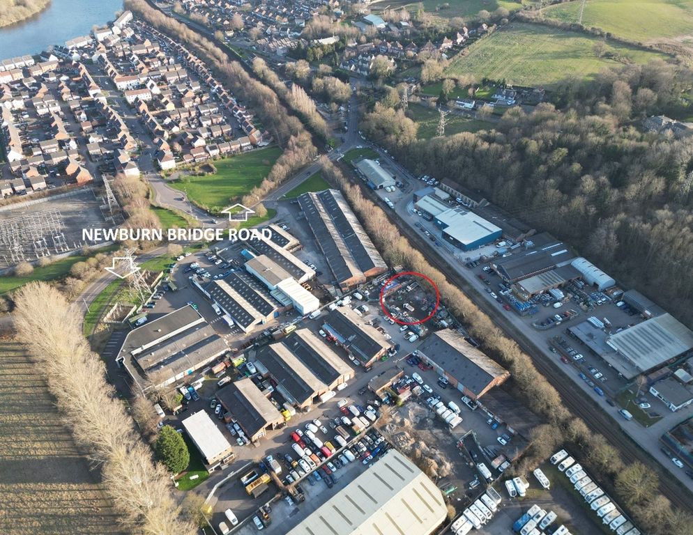 Property photo 2 of 6