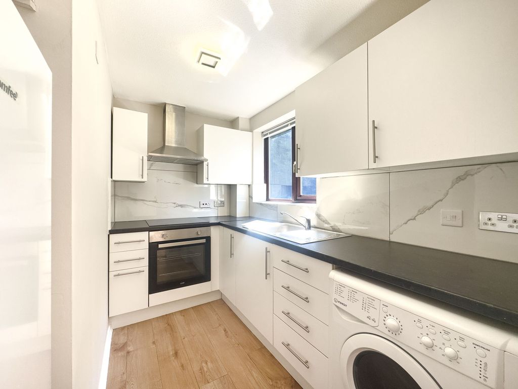 Property photo 1 of 4
