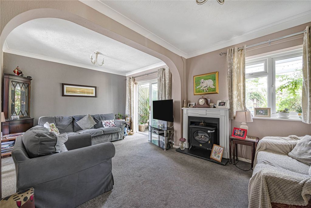 Property photo 2 of 36 Picture No. 28