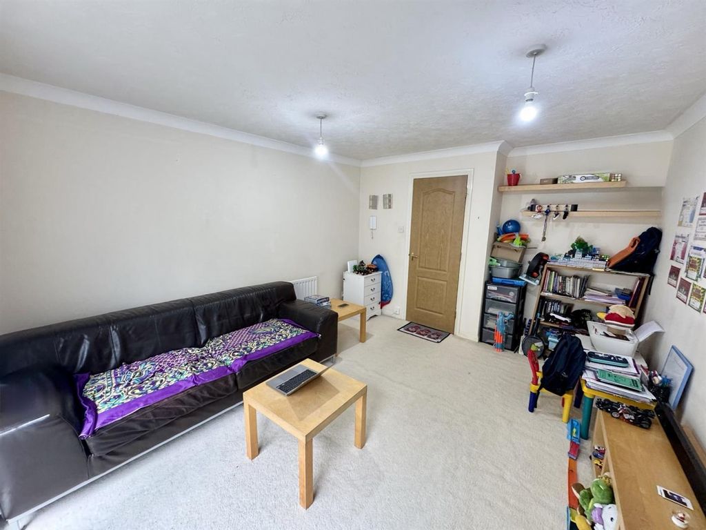 Property photo 2 of 15 Img_5166.Jpg