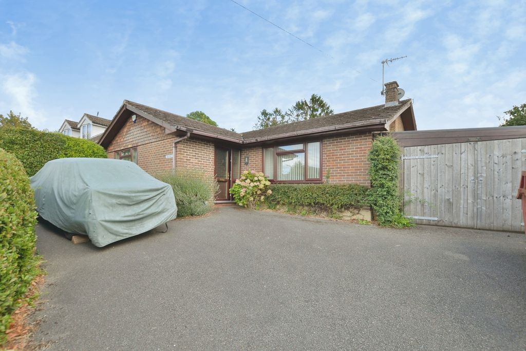 Property photo 1 of 17 Pbox-Img.Jpg