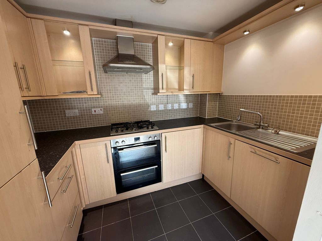 Property photo 2 of 9 View