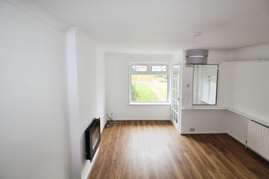 Property photo 2 of 14 Living Room: