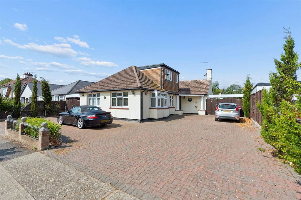 Property photo 1 of 24