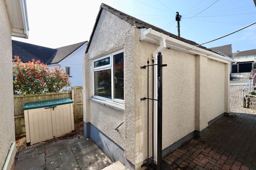 Additional image 32 of 4 bed semi-detached house for saleHighfield Crescent, Pontllanfraith NP12