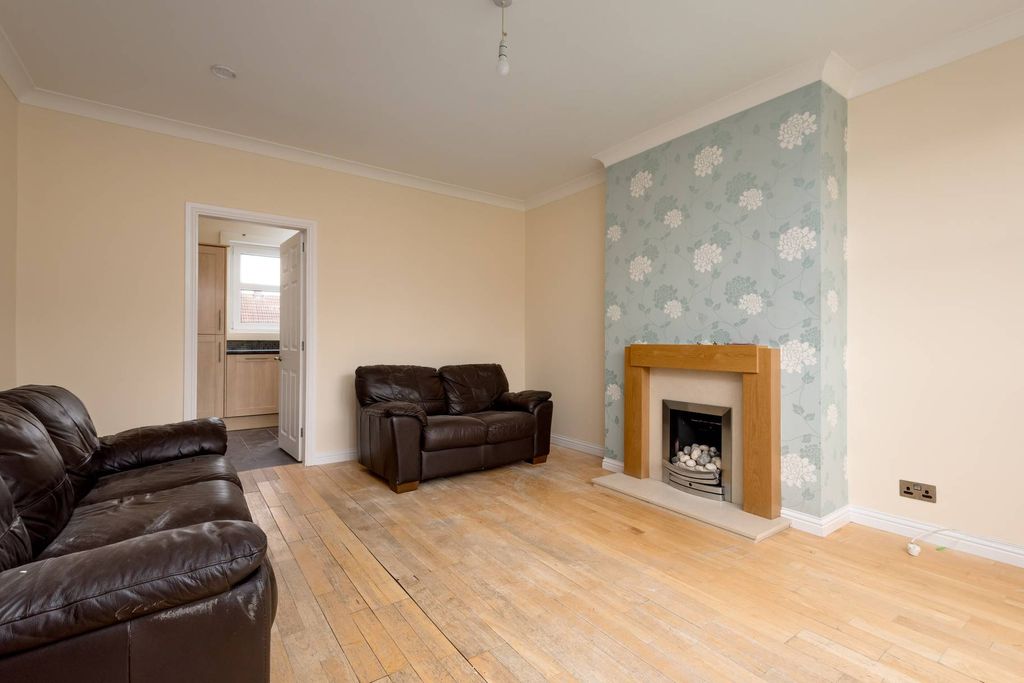 Property photo 3 of 19 Property Image 3