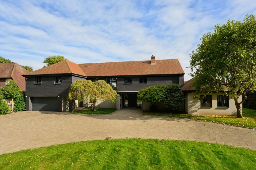 Property photo 2 of 29 Picture No. 29