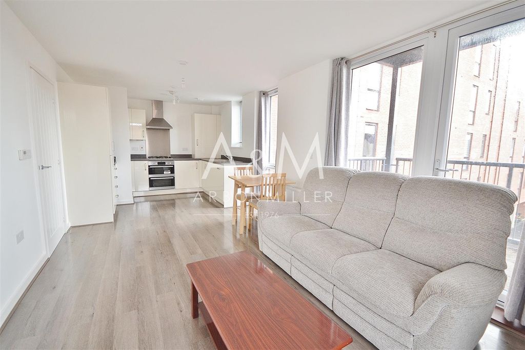 Property photo 1 of 11 Dsc_0980W.Jpg