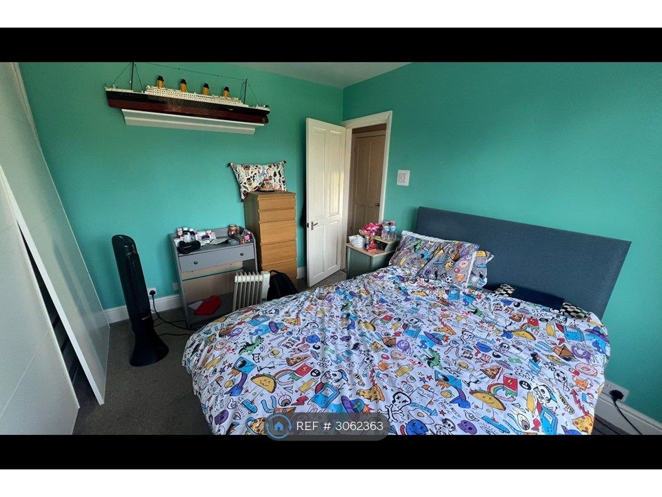 Property photo 2 of 3