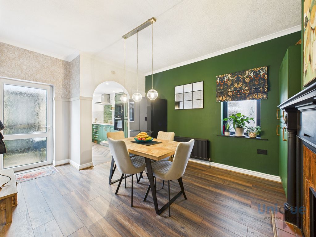 Property photo 1 of 29