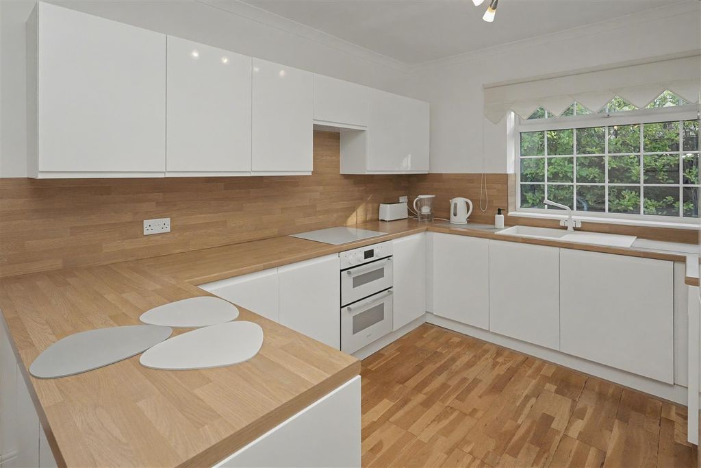 Property photo 2 of 25 20260129043847_Img_0191_Kodzr.Jpg