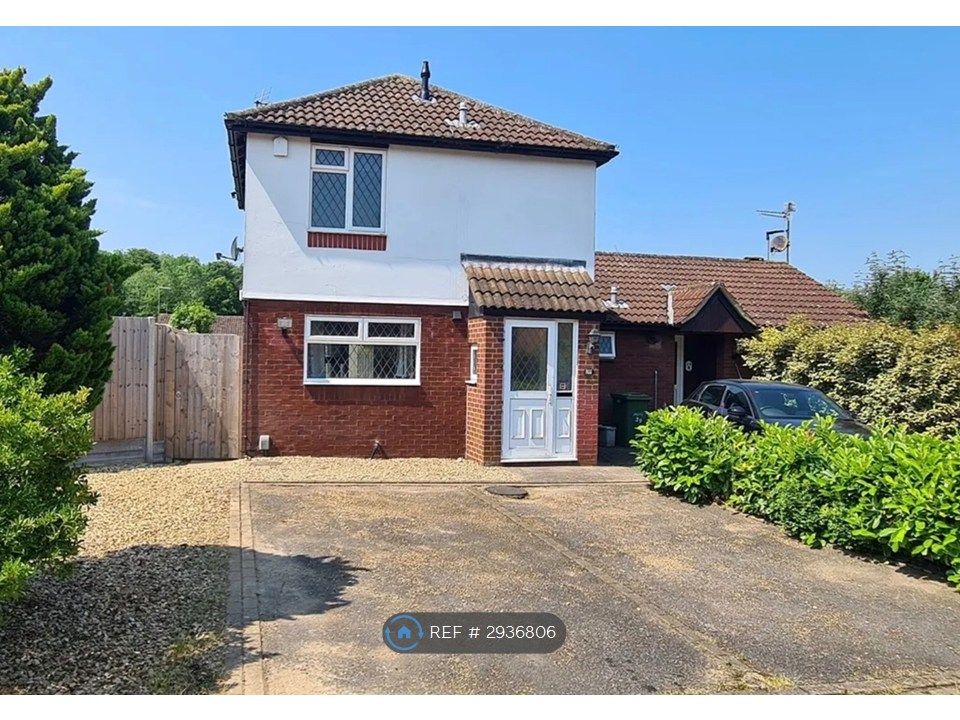 Property photo 1 of 11