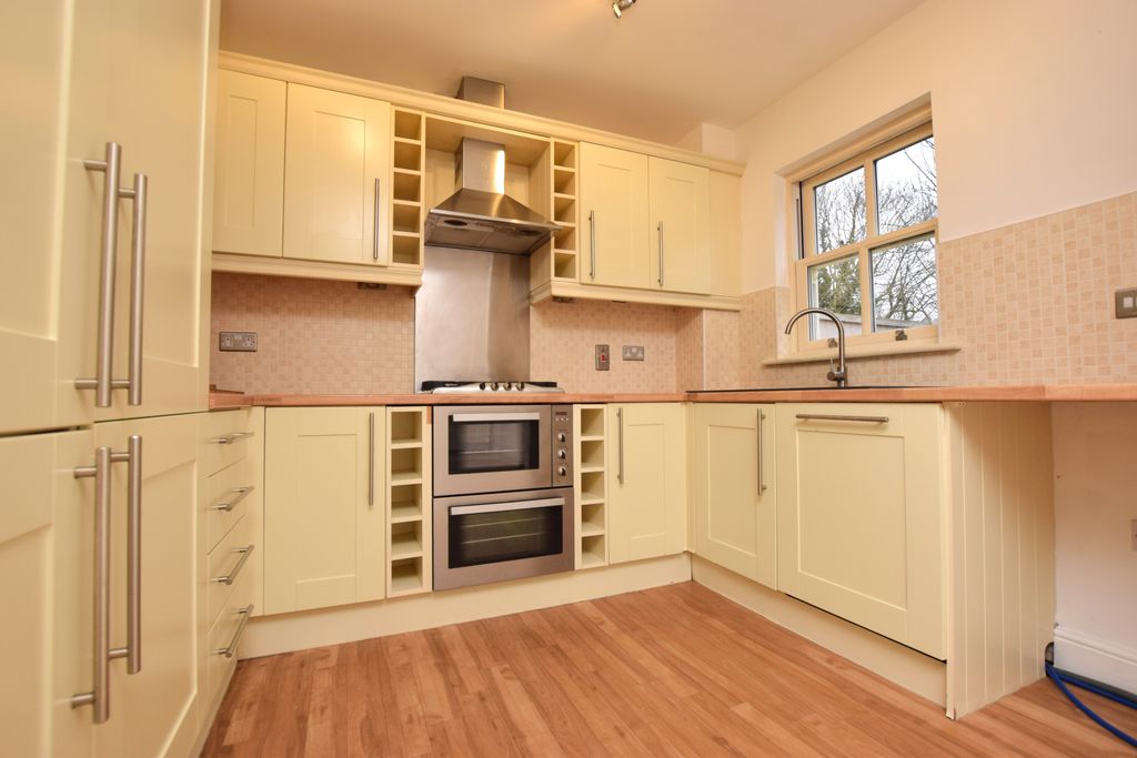 Property photo 3 of 11 Dsc_0033