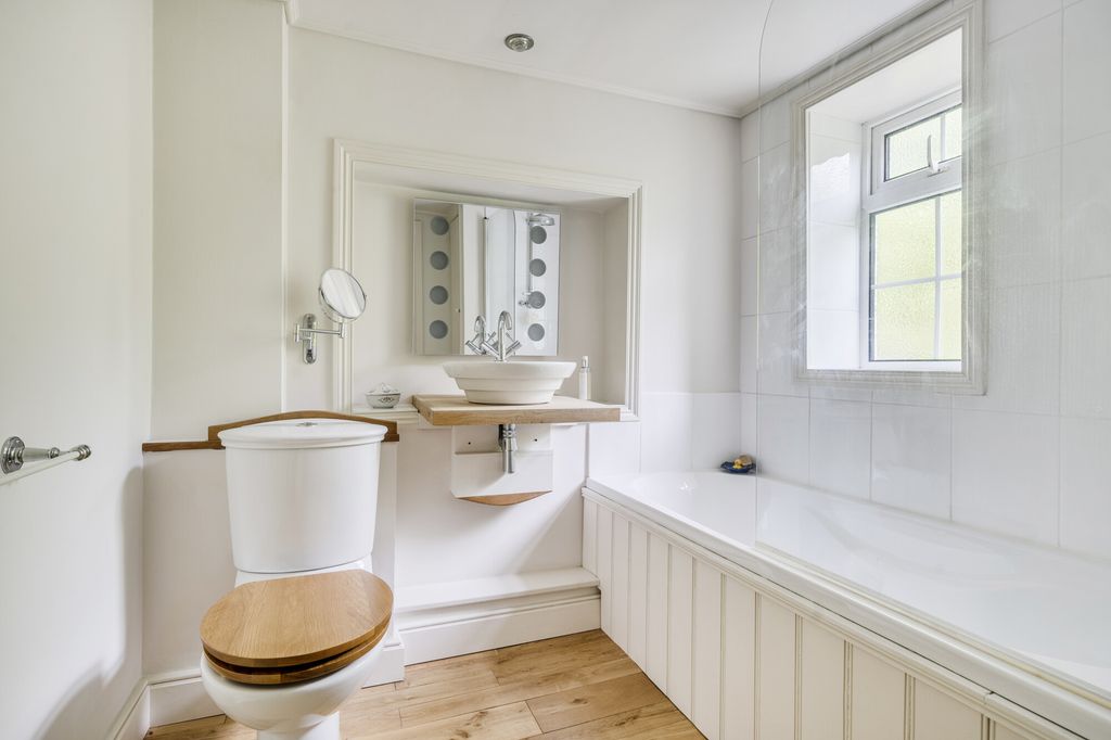 Additional image 22 of 4 bed detached house for saleWoodborough, Pewsey SN9