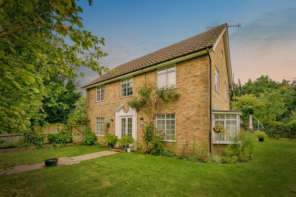 Property photo 1 of 19