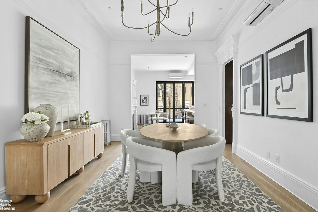 Property photo 2 of 12 <Alttext/>