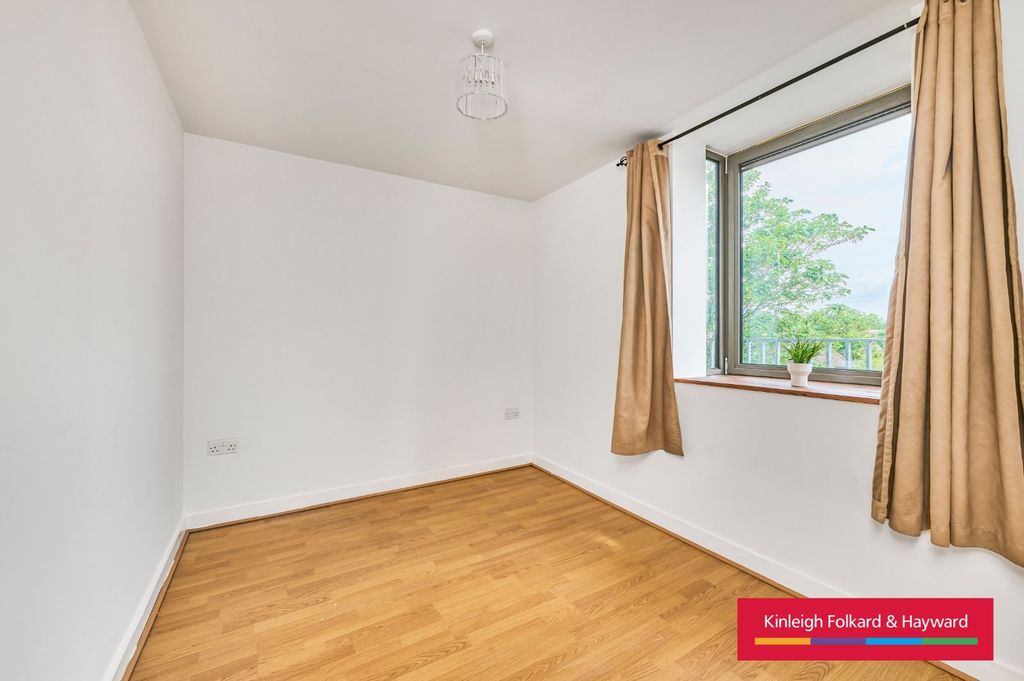 Property photo 2 of 13 Picture No. 29