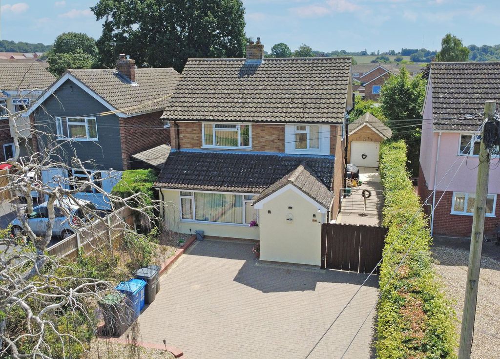 Property photo 1 of 22