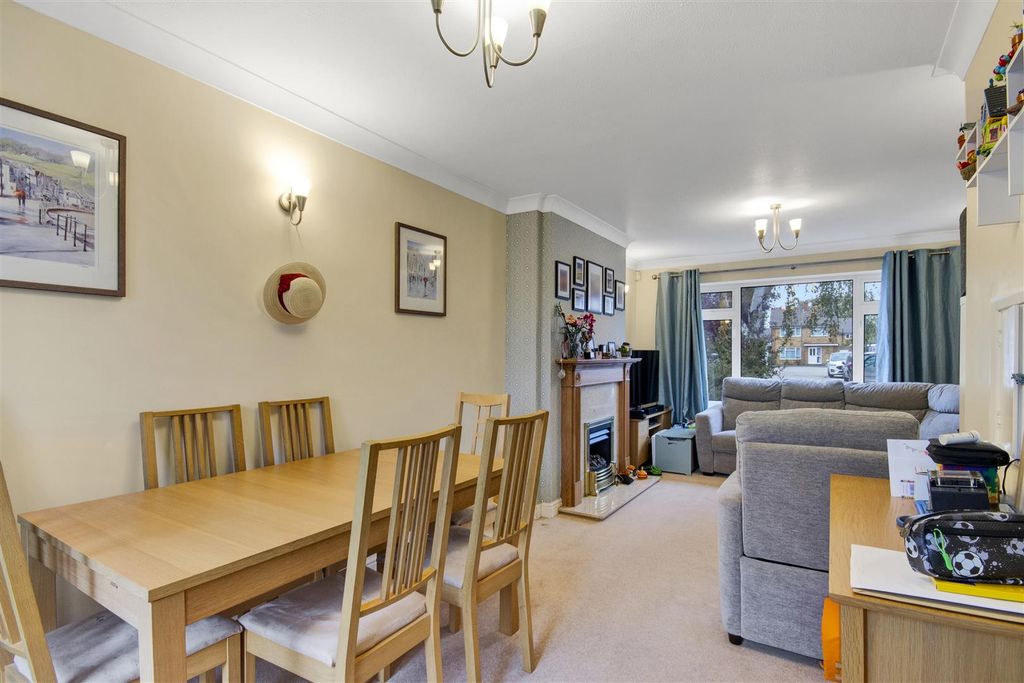 Property photo 2 of 17 6.Jpg