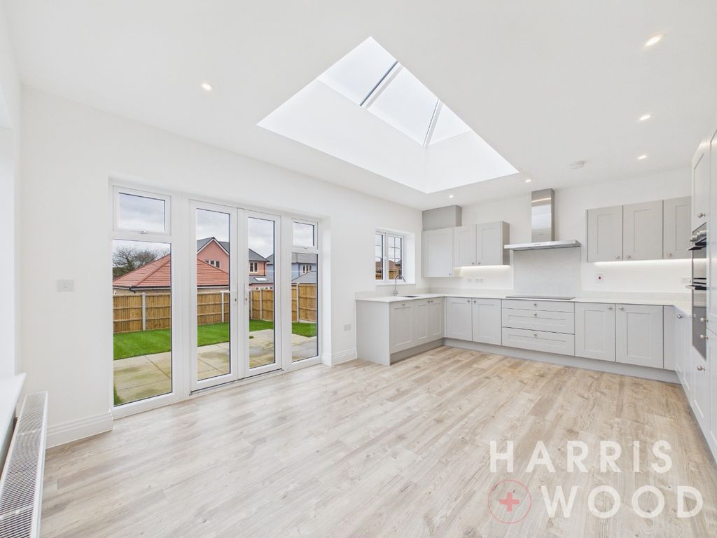 Property photo 3 of 35 4913073