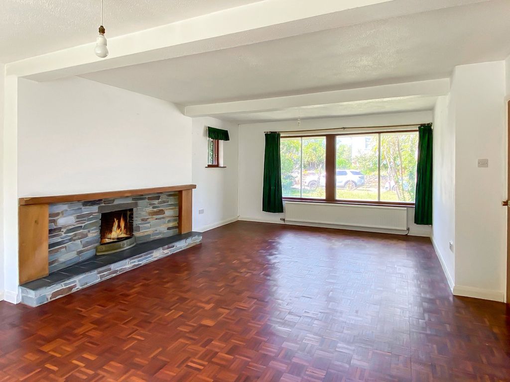 Property photo 2 of 15 Picture No. 13