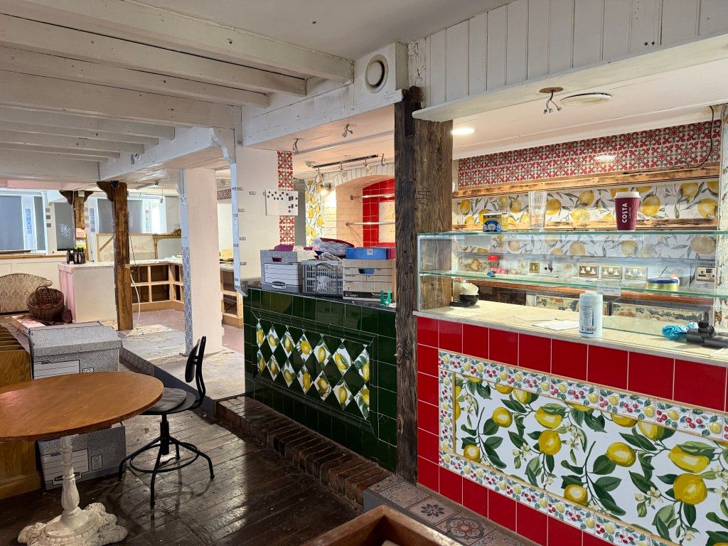 Property photo 2 of 21 Pub Restaurant Serving Area