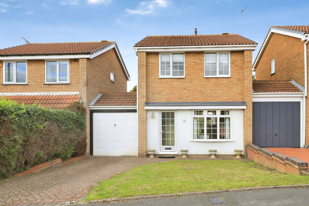 Property photo 1 of 31