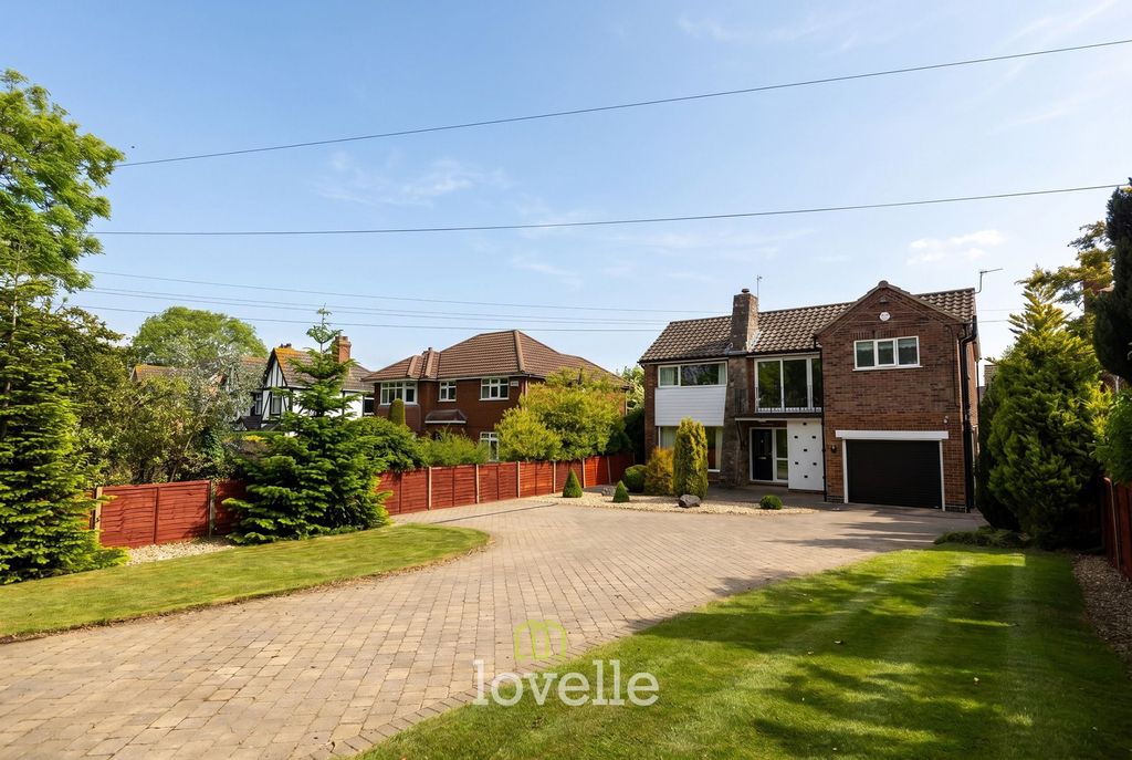 Property photo 1 of 30