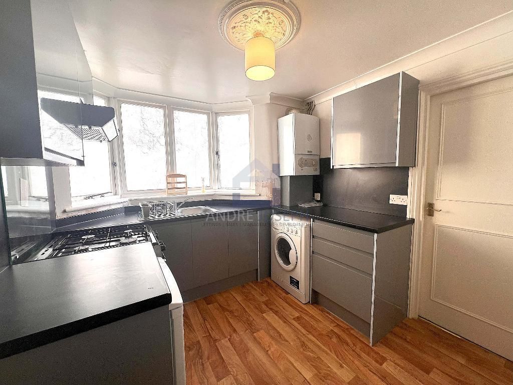 Property photo 3 of 8 Photo 3