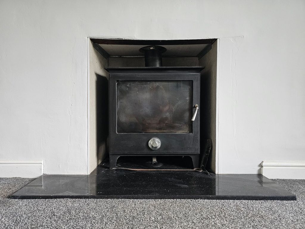 Property photo 3 of 12