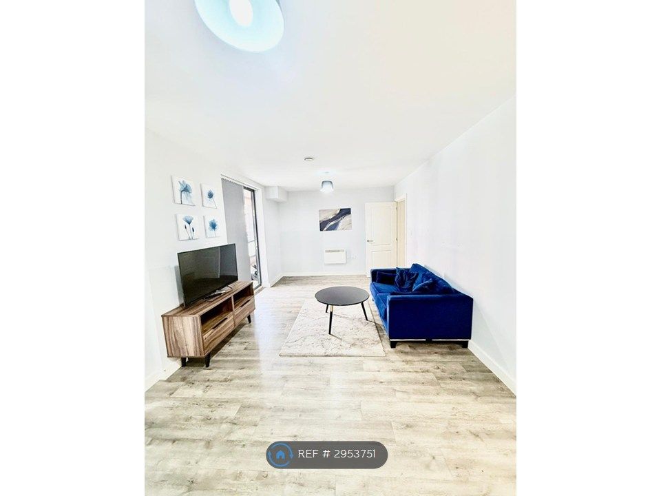 Property photo 2 of 8