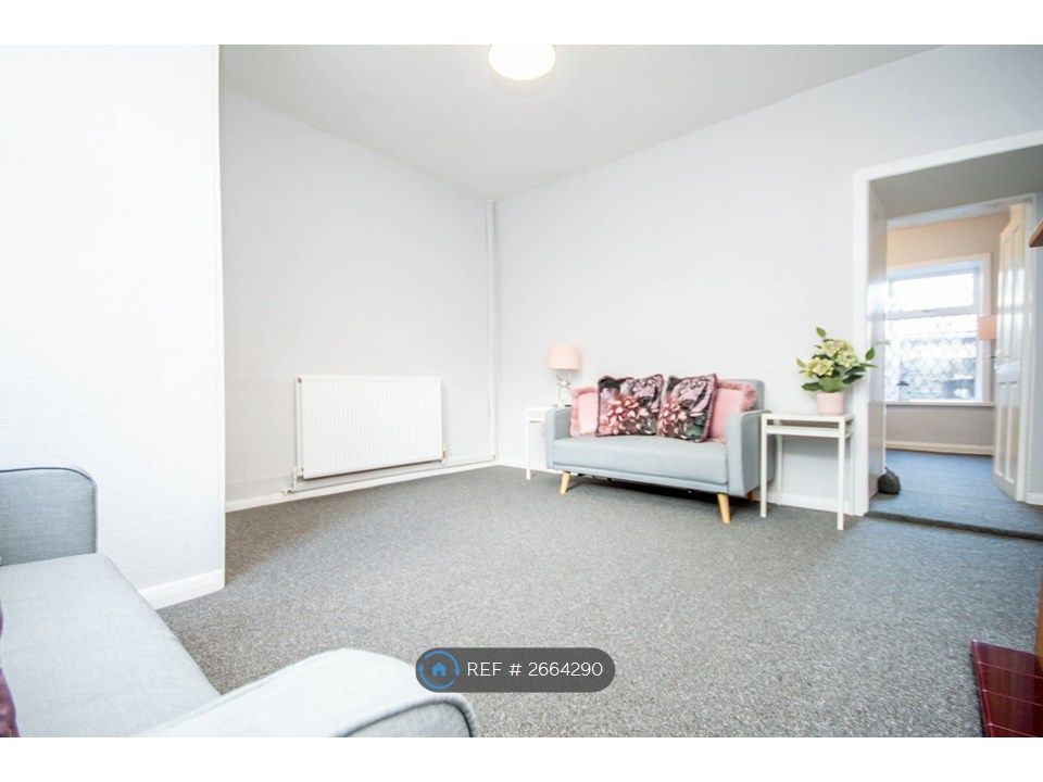 Property photo 3 of 23