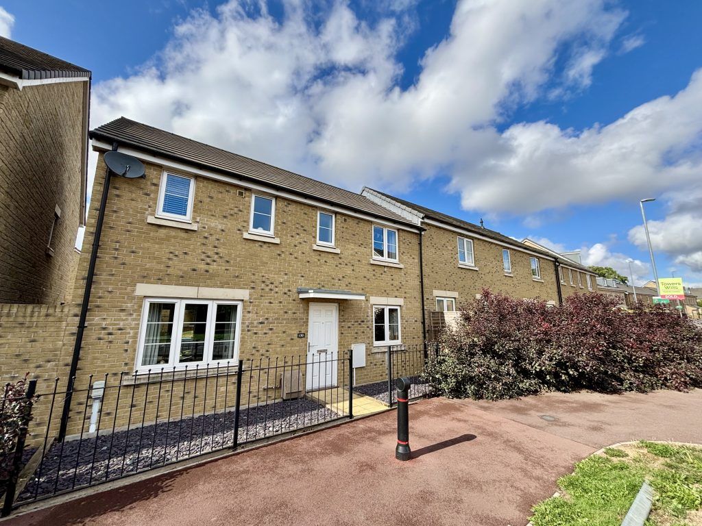 Property photo 1 of 13