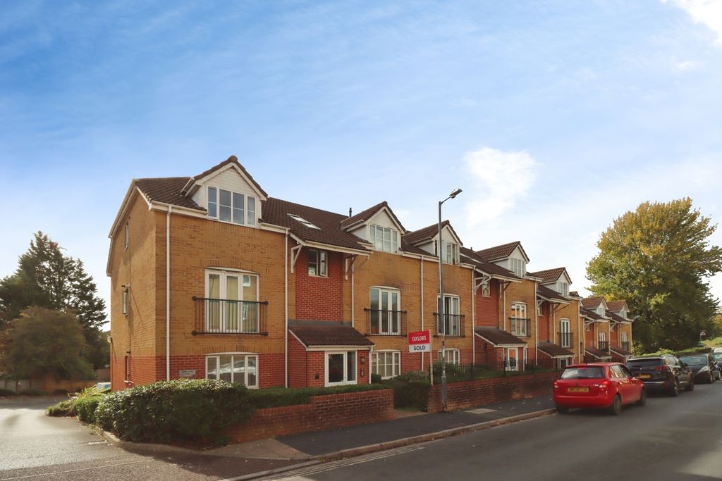 Property photo 1 of 10 Pbox-Img.Jpg