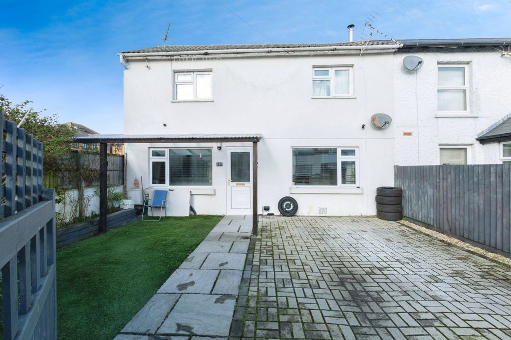 Property photo 2 of 17 Pbox-Img.Jpg