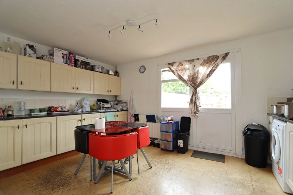 Property photo 2 of 7 Picture No. 08