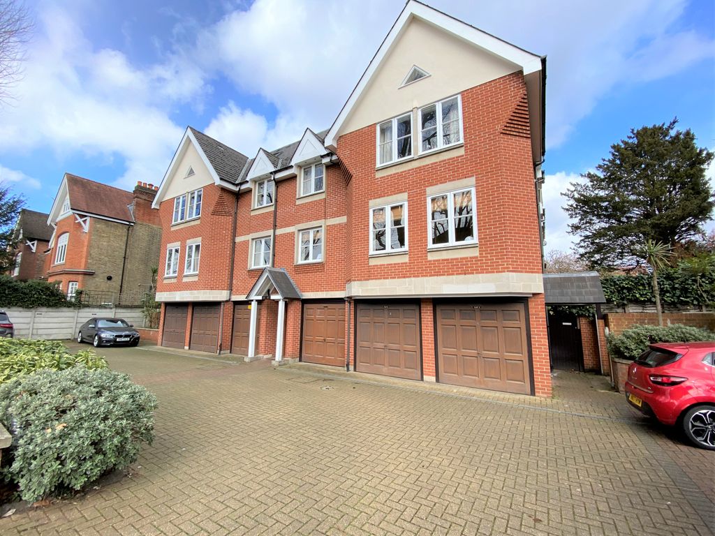 Property photo 1 of 7